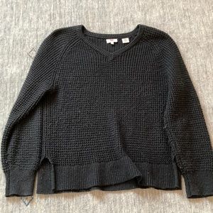 Levi’s vneck knit sweater